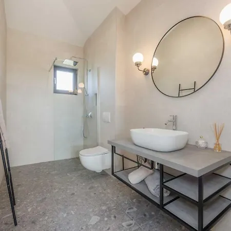 Oliva Oliana With Heated Pool וילה *